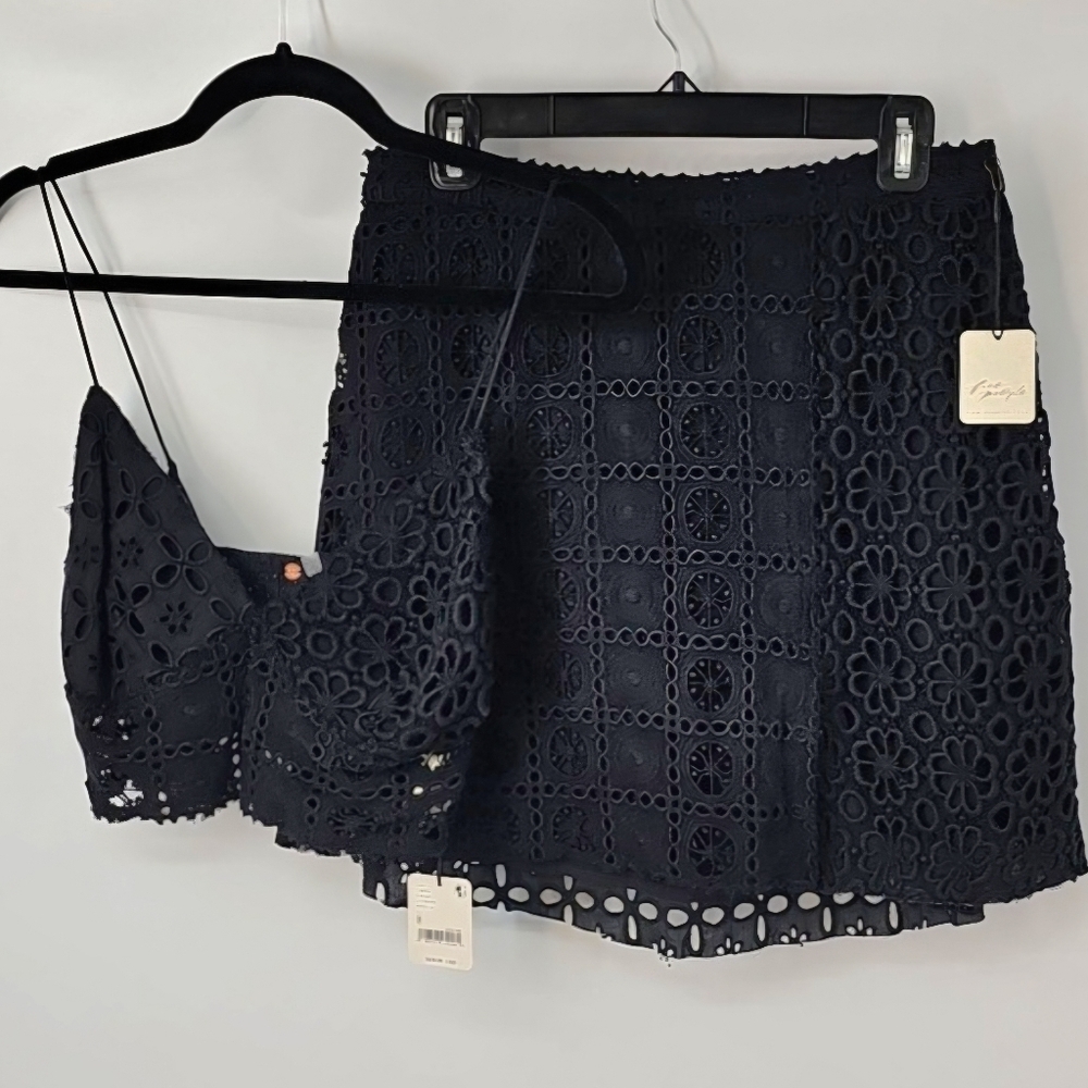 Free People Noir Black Eyelet 2-Piece Party Outfit Mini Skirt & Bralette Top Y2K - Picture 11 of 15